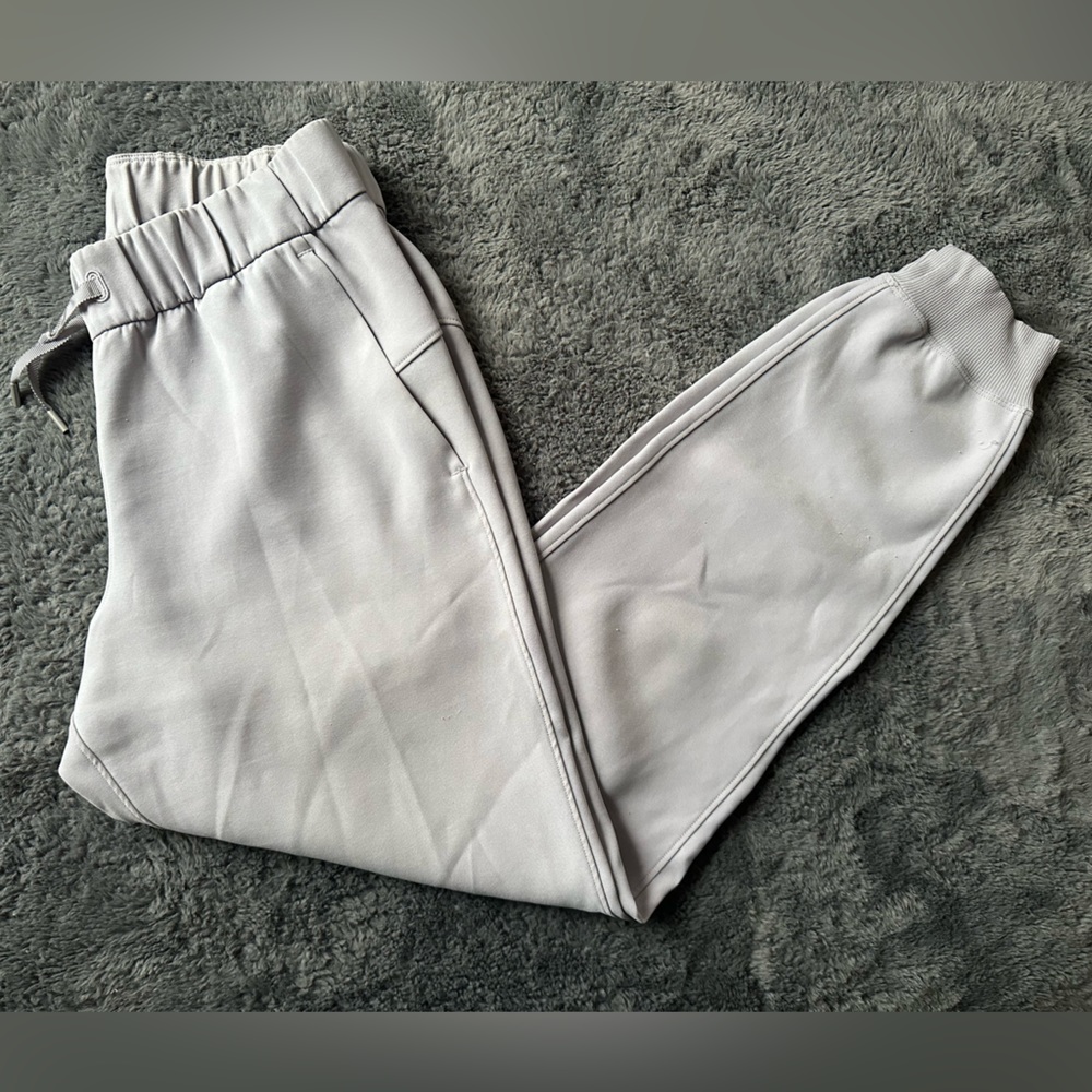 Lululemon joggers. Size 4.